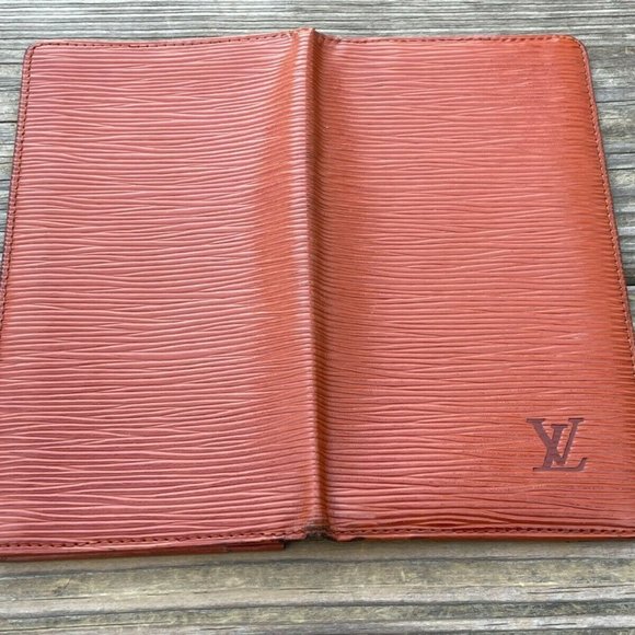 Louis Vuitton Epi Leather Porte Yen Cartes Credit Bifold Long Wallet Made Spain - Picture 6 of 12